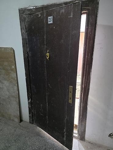 Santexnika: Yeni Giriş qapısı Glazok ilə, Zəmanətli, Ödənişli quraşdırma, Ünvandan götürmə, Ödənişli çatdırılma — 2