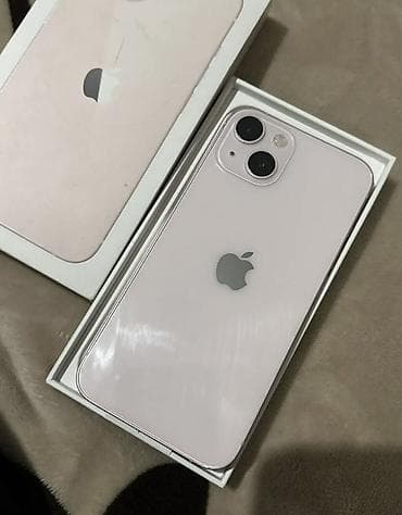 VAZ (LADA): IPhone 13, Çəhrayı — 1