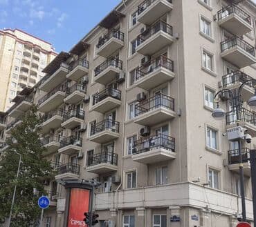 аренда квартир посуточно в баку: Şəhərin mərkəzində 28 Moll, Milli bankMilli Konservatoriya 7 — 1