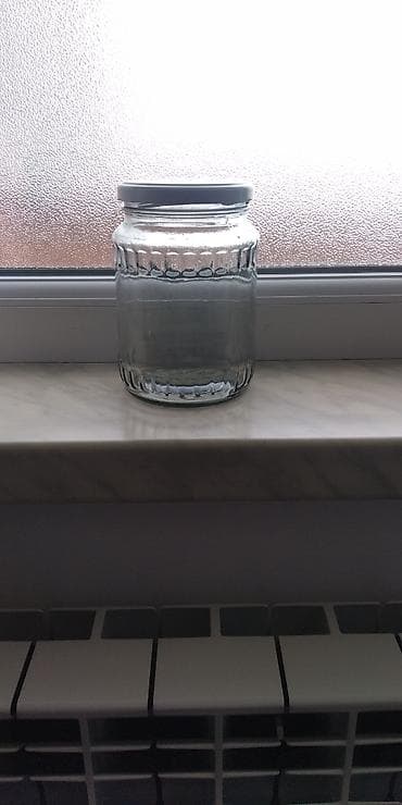 Şüşə bankalar dəsti xeyli sayda var.qiymet 20 qəpik. - Material