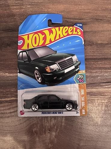 hot wheels formula 1: Bugatti, 2025 il, 1:64, Dəmir — 10