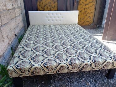 Peçlər və kaminlər: Təzə çarpayılar. 1 nəfərlik çarpayılar 50 manat. 2 nəfərlik taxt 100 — 7