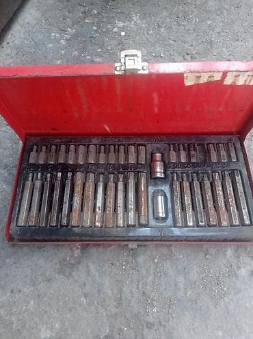 servis avadanliqlari: Şin montaj və balans avadanlıqları paketi Təsvir: - Tam şin servisi — 5