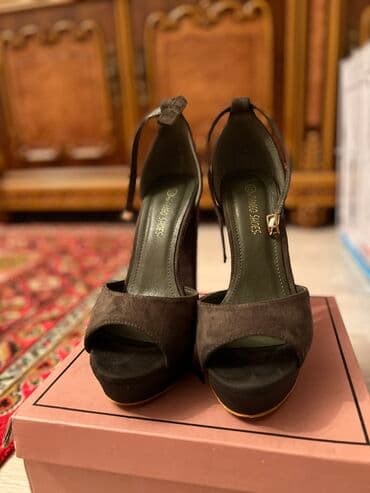 женские пляжные шлепанцы: Размер: 38, цвет - Зеленый, Б/у — 1