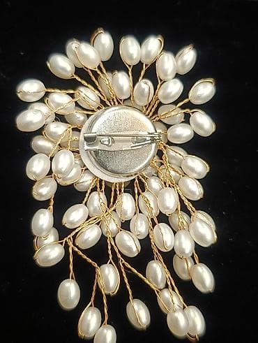 milli papaqlar: İnci bəzəkli broş tep-teze işlenmeyib - Dizayn: Çiçək və şəlalə — 3