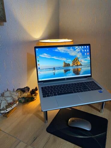 HP ProBook noutbuk - Ekran: 15.6" geniş ekran, nazik çərçivə, parlaq — 6