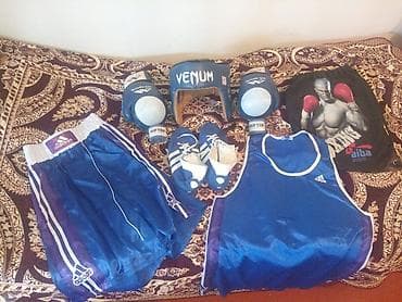 Maskalar, eynəklər: Boks üçün tam dəst Məhsulun tərkibi: - Adidas mavi boks şortu — 2