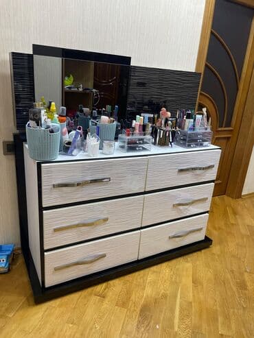 Салонная, медицинская мебель: Б/у, 2 двери Прямой шкаф, Гардеробный шкаф, Азербайджан — 7