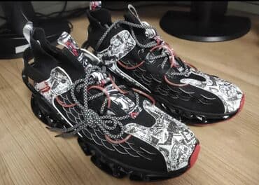 женские кроссовки mizuno: İdman üçün əlverişli qara qırmızı Krossovka - Üst hissə: nəfəsalan — 1