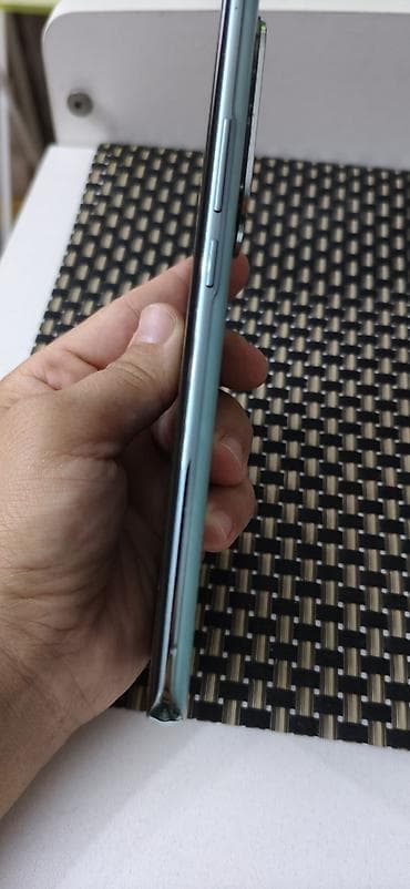 Техника и электроника: Oppo Reno 11 5G, 256 ГБ, цвет - Зеленый, Две SIM карты — 2