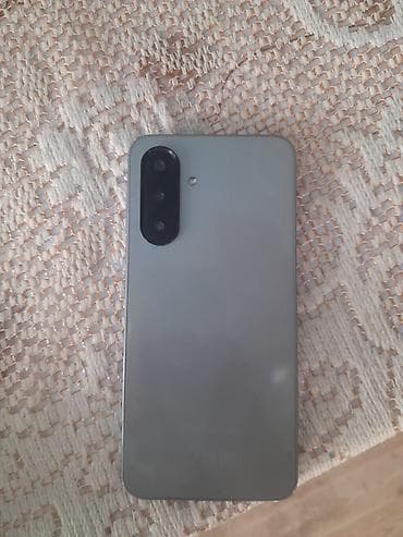 samsung s9 ultra: Samsung Galaxy A24 4G, rəng - Gümüşü, Barmaq izi — 1