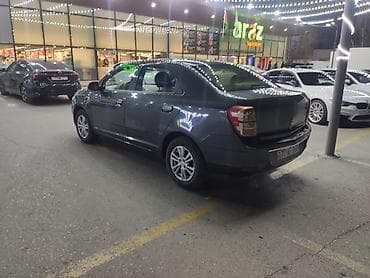 Chevrolet: Chevrolet Cobalt sedan - Kuzov: 4 qapılı sedan, tünd boz rəng - — 4