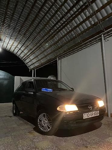 turbo az ford transit 2011: Opel Astra: 1.6 l | 1996 il 460000 km Hetçbek — 1