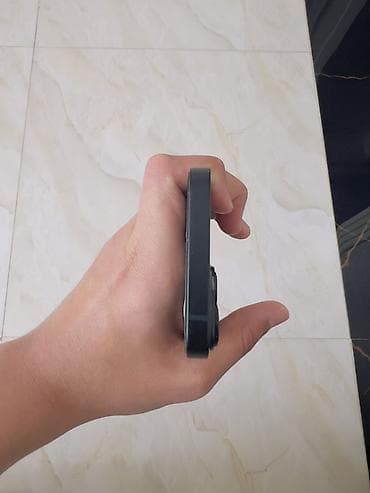 IPhone 13, Черный, Face ID — 1