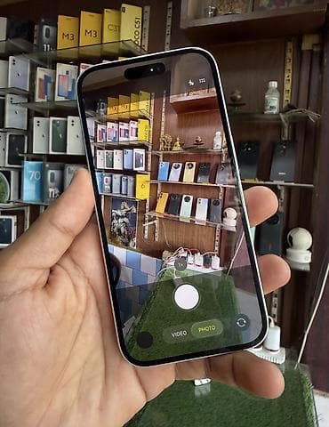 telefon iphone 16: IPhone 16, 128 GB, Ağ, Zəmanət, Simsiz şarj, Face ID — 5