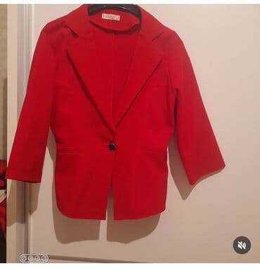 zara pencek: Qırmızı qadın blezeri - Klassik dizayn: yivli döş cibləri, bir — 1