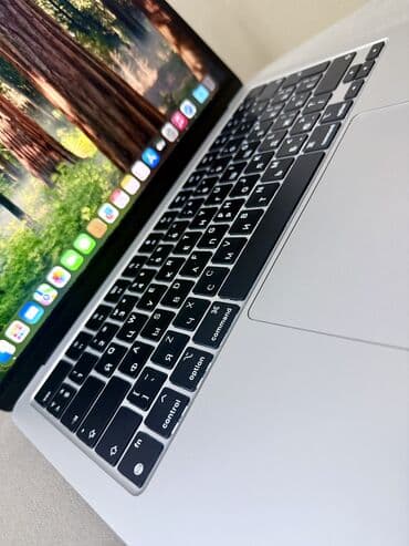 Çəngəllər: İdeal. Təp təzə. Deməy olar işlənməyib. 100% Pil. MacBook Air M2 8/256 — 5