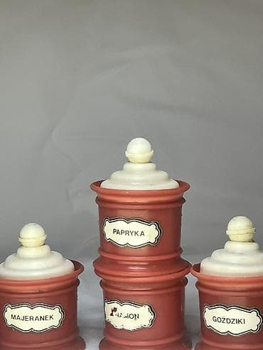 duz qabi: Mətbəx üçün 5 ədəd ədviyyat qabı dəsti 6cının qapağı yoxdu - — 4