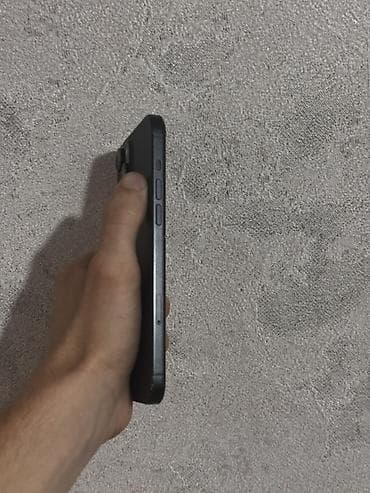 iphone 5: IPhone 15 Plus, 128 GB, Qara — 4