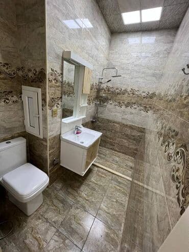 nərimanovda köhnə tikili evlər: Nerimanov metroparkın yani 16 mertebeli binanın, 11 ci mertebesində, 2 — 2