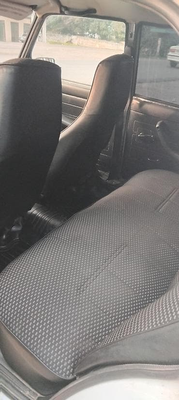 mercedes disk teker type 1 per page 40: AVTO: Lada 2107, ağ sedan Təsvir: - Klassik kuzov dizaynı, ağ rəng - — 9