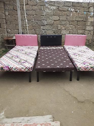 Kravat taza Taxtadan yığılır Başlığı koja üstü maçalka İstadiyiviz at lalafo.az Kravat taza Taxtadan yığılır Başlığı koja üstü maçalka İstadiyiviz