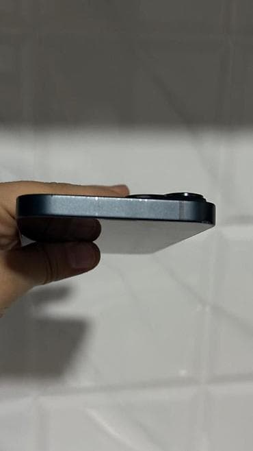 one punch man: IPhone 14, Qara — 5