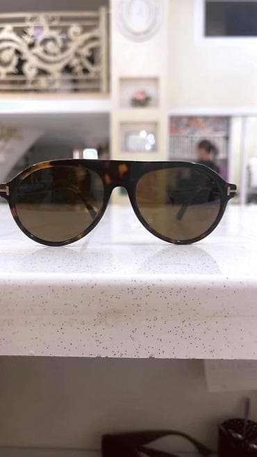 Eynəklər: Tom Ford Private Collection FT1047-P 052 gün eynəyi • Brend: Tom Ford — 2