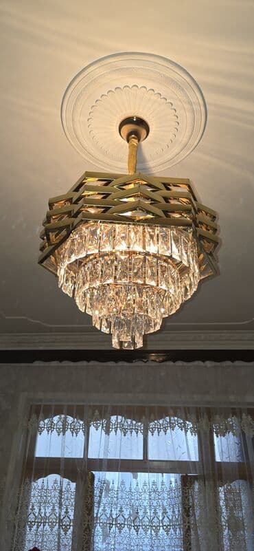 led lusturlar: Çılçıraq, 10 və daha çox lampa, Xrustal — 2