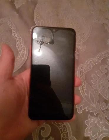 redmi note 11 ikinci el: Samsung Galaxy A01, 16 GB, rəng - Qırmızı, İki sim kartlı — 3