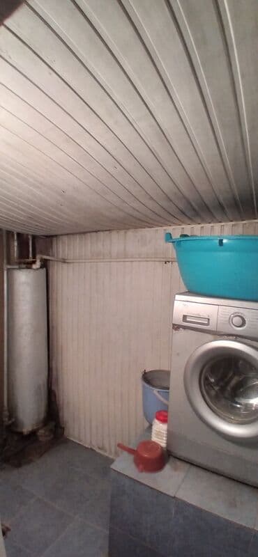 agdasda torpaq satilir teze: 4 otaqlı, 5 kv. m, Orta təmir — 6
