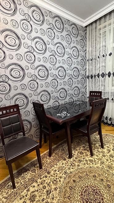 Masalar: Qonaq otağı üçün, İşlənmiş, Kvadrat masa, 4 stul — 1