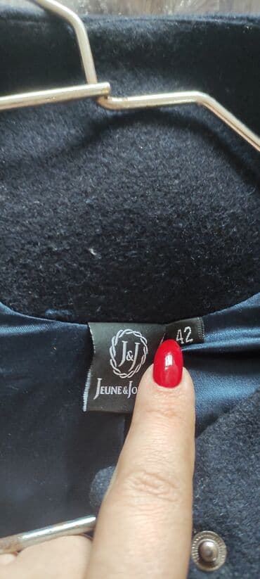 женские спортивные жилеты: Çox baha almışam. Təmiz maldı. Problemi yoxdur. İdeal vəziyyətdədir — 2