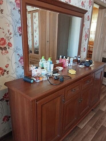 спальня в стиле барокко: Двуспальная кровать, Шкаф — 2