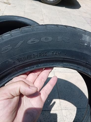 passat disk: İşlənmiş Şin Pirelli 185 / 60 / R 15 — 2