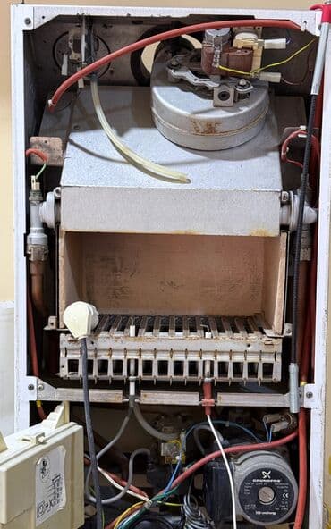 akkumulyator temiri: Kombi, Kompüter, Kondisoner təmiri və baxımı - Qaz kombilərinin — 4