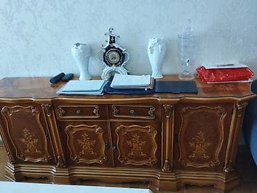 Mebel klasik ev uycun. Original di.el isidi. Temiz qoz agaci. Baha