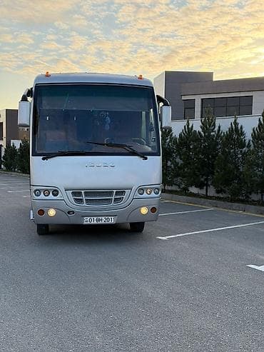 İsuzu orta ölçülü şəhərlərarası/şəhərdaxili avtobus - Korpus: tam — 5