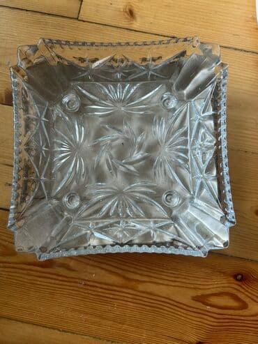 sogan dograyan aparat: 6 ədəd baliq formasında şüşə qab (salatlıq) 4 ədəd böyük bölməli çərəz — 3