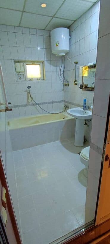 qara qarayev 3 otaqli kiraye evler: Nərimanov rayonu Gənclik metrosundan əyaq ilə 8 dəqəlik məsafədə 5 — 7