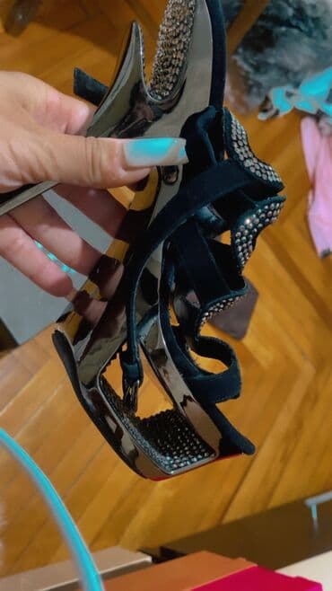 босоножки новые 36 размер: Размер: 36, цвет - Черный, Б/у — 6