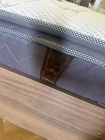 matras üstü döşək: Ortopedik döşək üstü (topper) - Ölçü: təxminən 160x200 sm (iki — 3