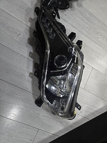 niva farasi: Komplekt, Yaxın və uzaq vuran işıqlar Toyota — 7