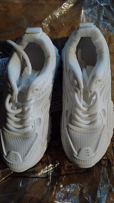 asics baku: Rəng - Ağ Krossovkalar, Ölçü: 26, Uniseks — 1