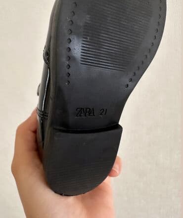 uwaq ucun tortlar: Botinka, Qız üçün, 21 — 4