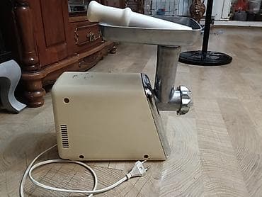 plazmalar: Elektrik ətçəkən maşın - Güclü elektrik motoru, şnurla qoşulur (220V — 1