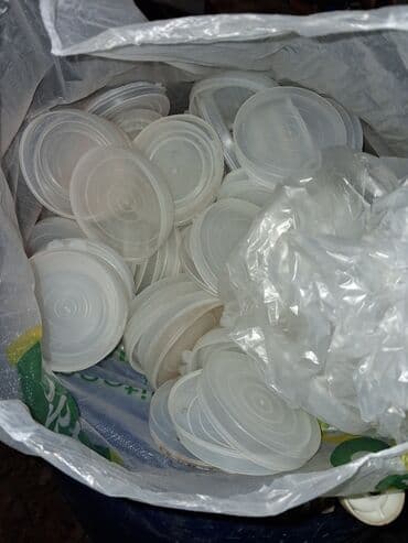 Plastik qapaqlar – çoxlu sayda - Material: elastik, şəffaf plastik lalafo.az -da Plastik qapaqlar – çoxlu sayda - Material: elastik, şəffaf plastik