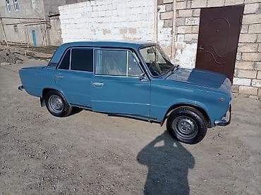 radiator maşın: Salam saz vəziyətdədi ili 1985 təcli satılır endrimdə var — 2