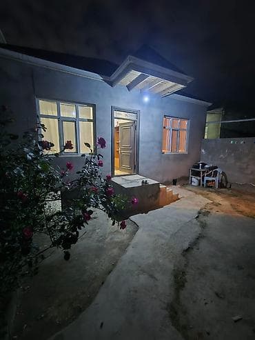 Abşeron rayonu Digah qəsəbəsi tam yolun kənarında yoldan 100m icəridə