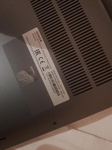 Masaüstü kompüterlər və iş stansiyaları: Salam . tecili . 1 ay once 2500 aznnen endirimnen 2000 min manata — 1